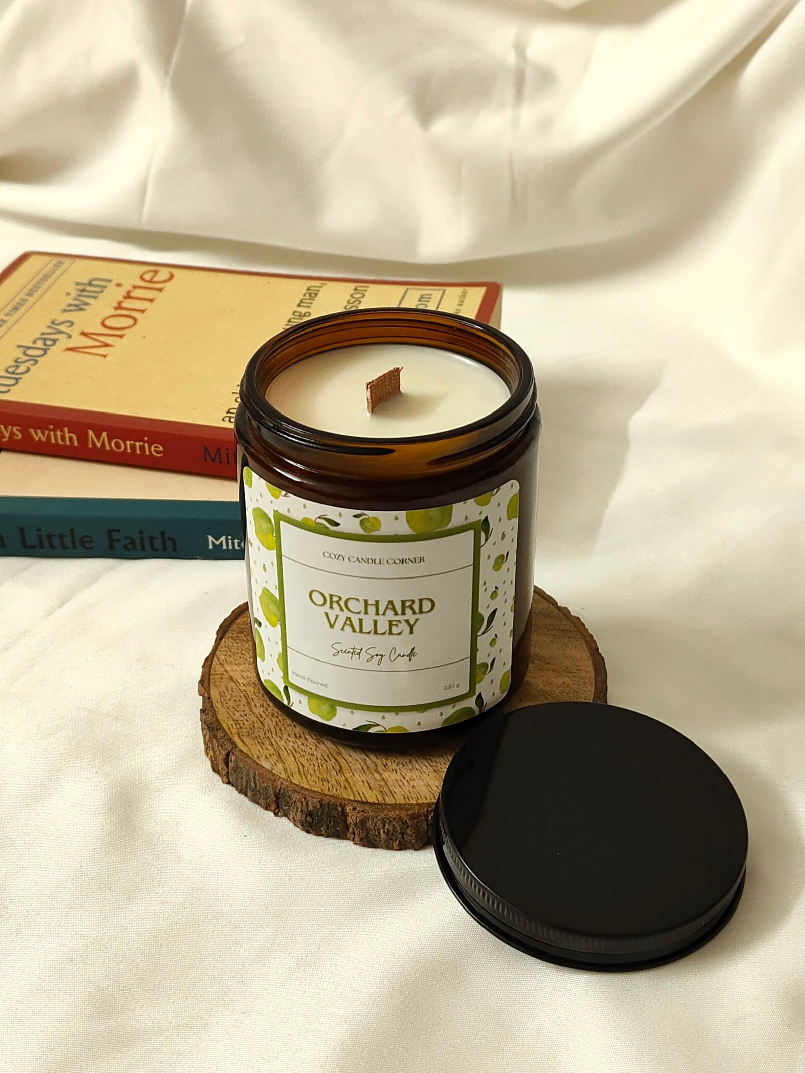 Orchard Valley – Scented Soy Candle. ( Bestseller)