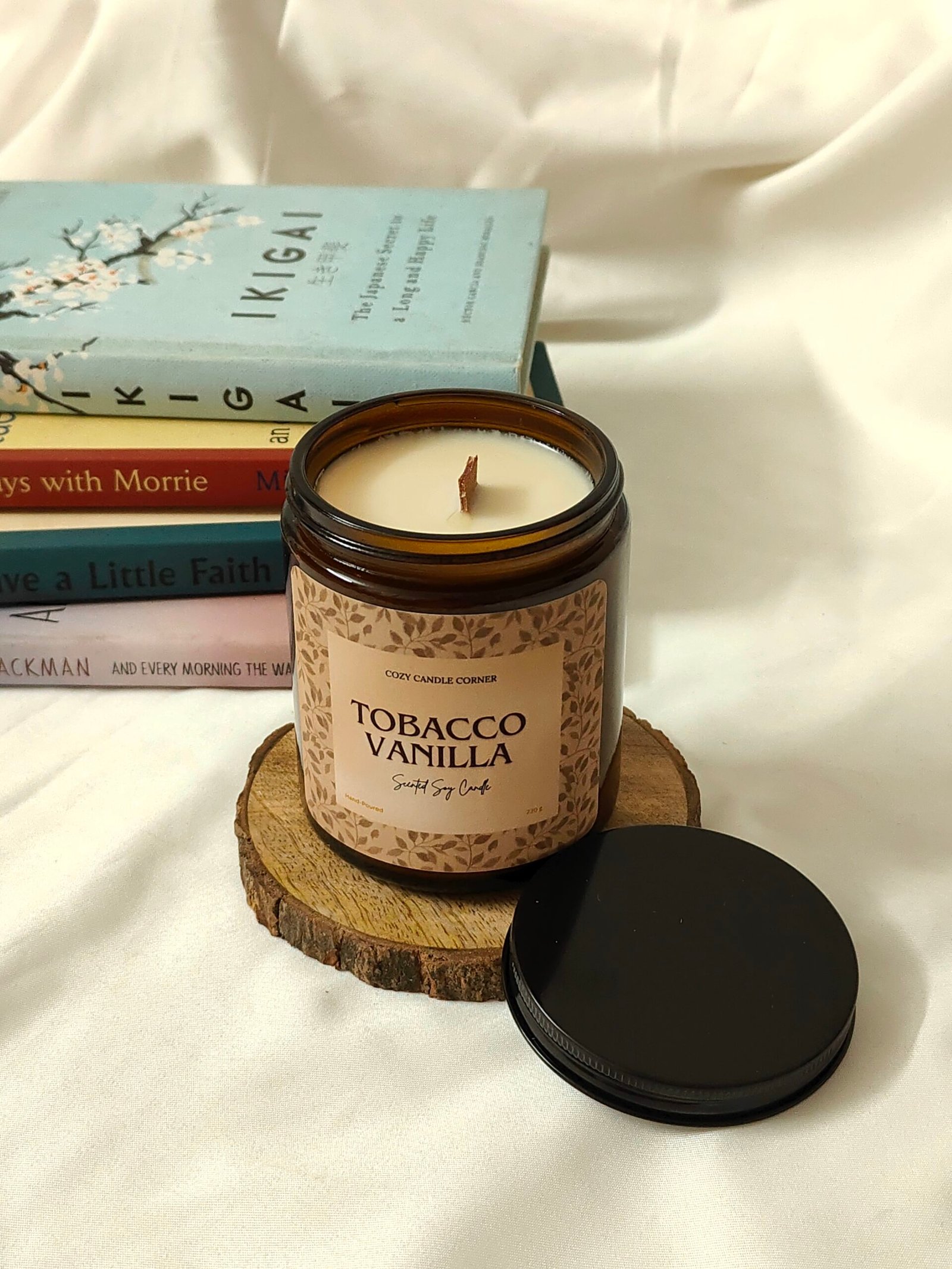 Tobacco Vanilla – Scented Soy Candle